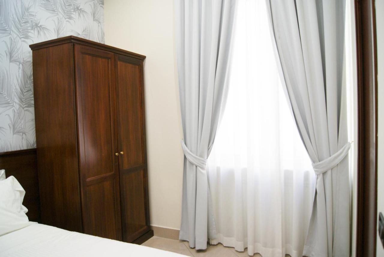 Esposizione Boutique Hotel Roma Ngoại thất bức ảnh